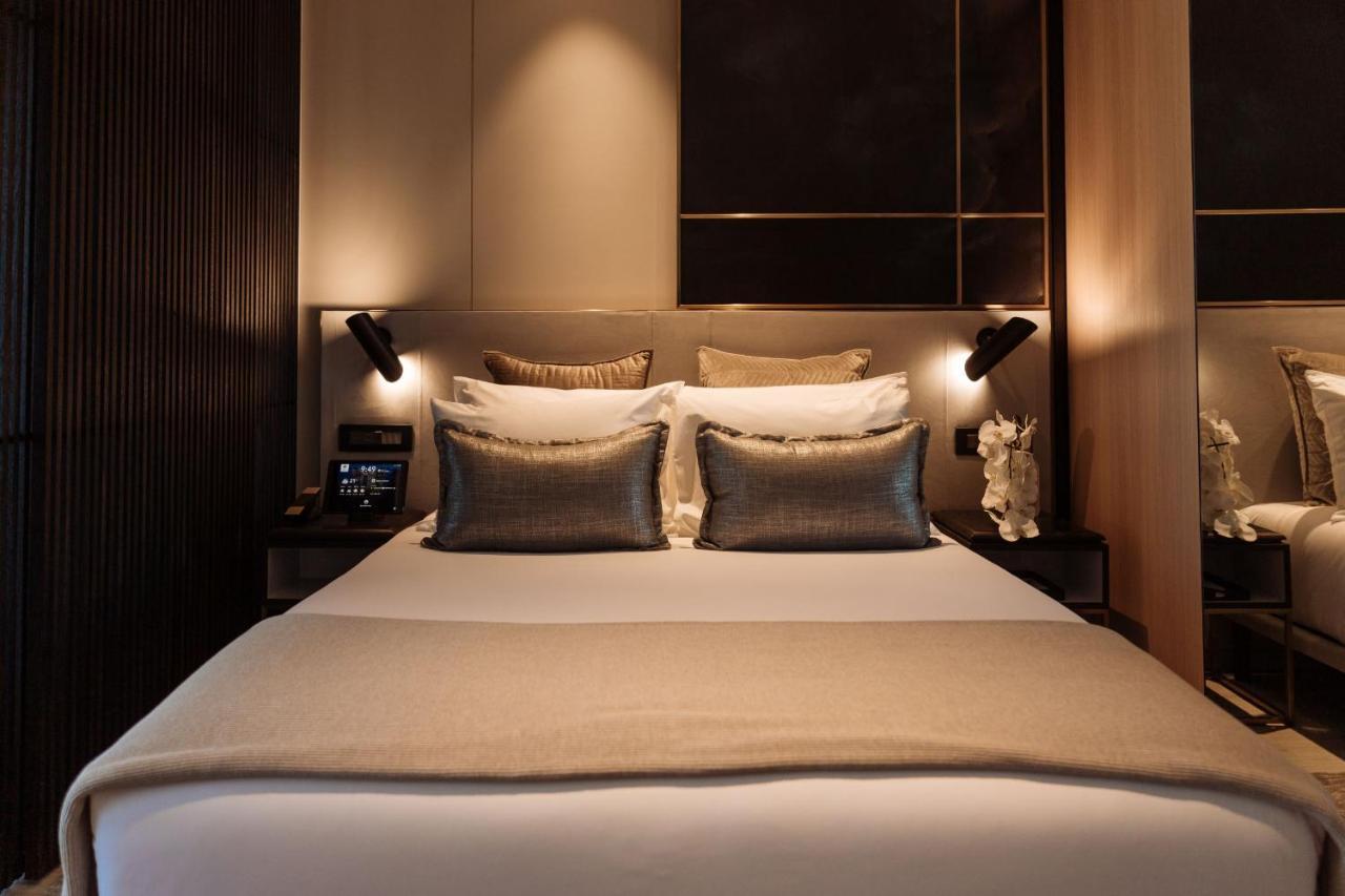 One Global Resorts Green Square Sidney Dış mekan fotoğraf A bedroom at The Hari