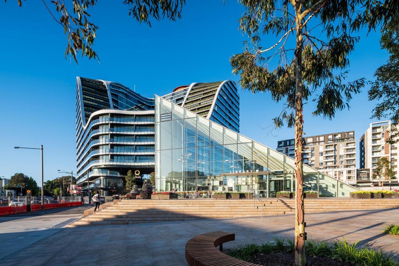 One Global Resorts Green Square Sidney Dış mekan fotoğraf The new building of the University of New South Wales, Sydney