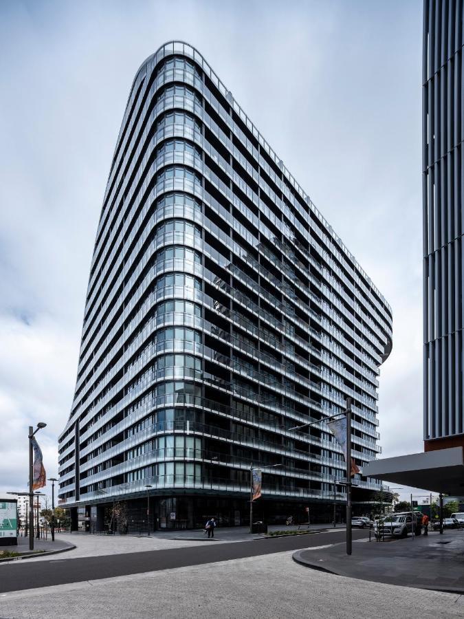 One Global Resorts Green Square Sidney Dış mekan fotoğraf The building of the National Institute for Cardiovascular Afflictions